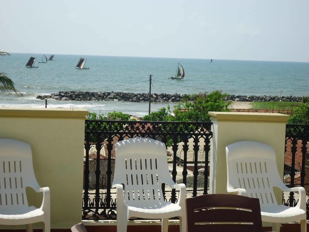 The Ocean Pearl Hotel Negombo Exterior foto